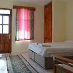 Erasmus Apart Otel 4*