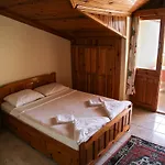 Erasmus Apart Otel 4*