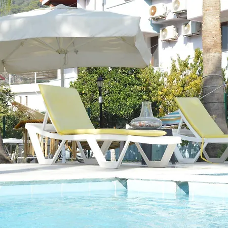 Hotel apartamentowy Erasmus 4*