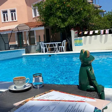 Erasmus شقة فندقية 4*