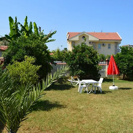Erasmus Aparthotel